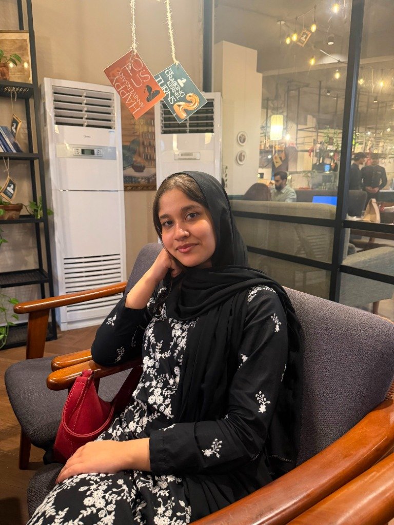 Aribah Siddiqui — Head of Growth
